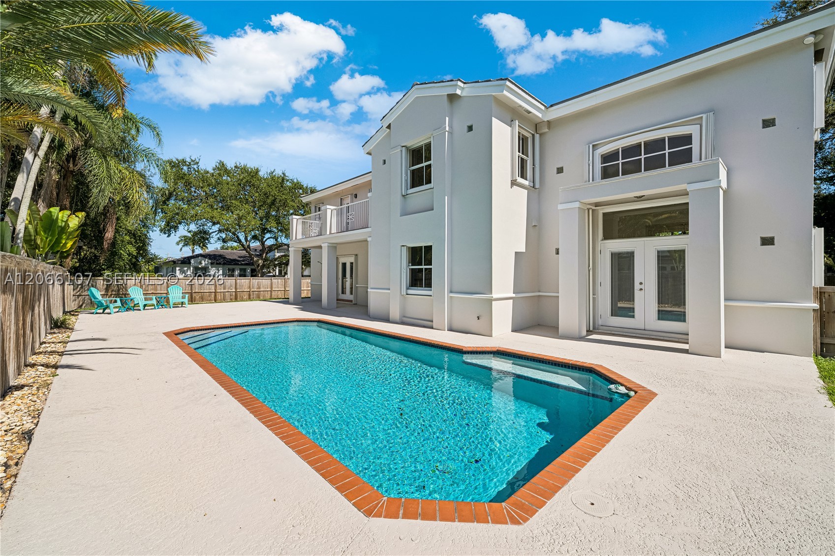 7605 SW 147th St Palmetto Bay, FL 33158
