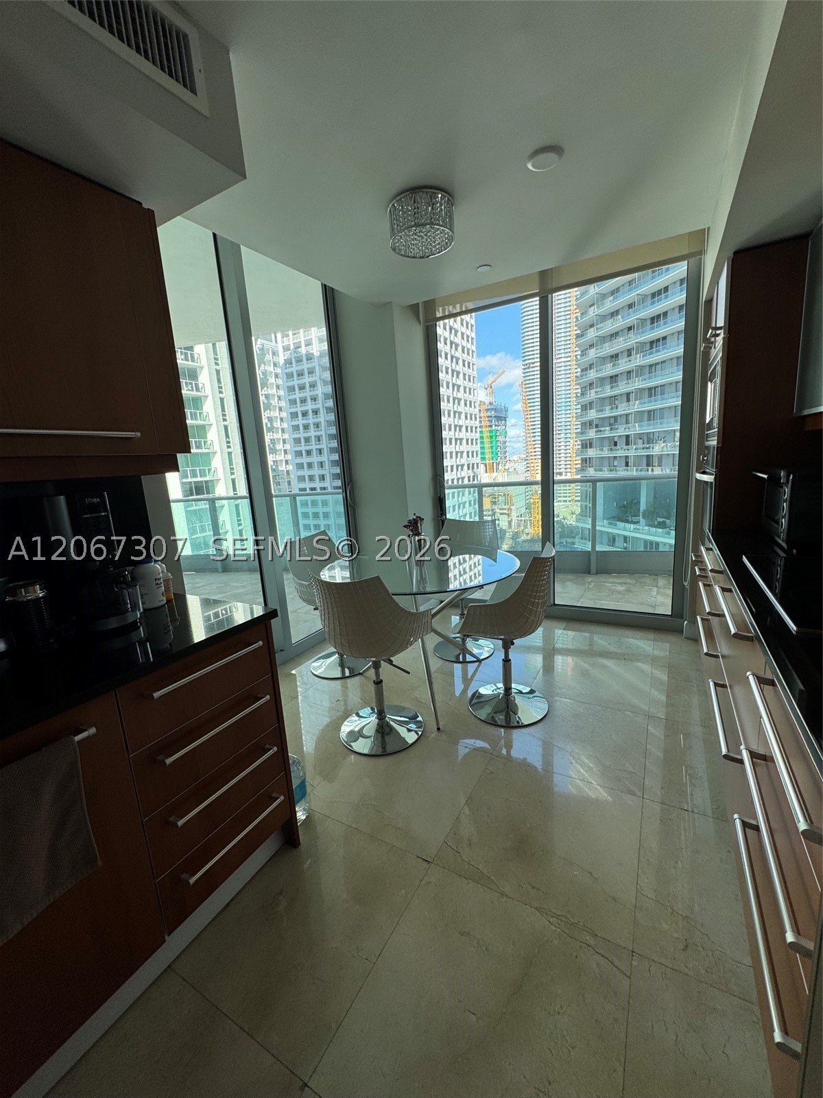 image Jade at Brickell Bay1