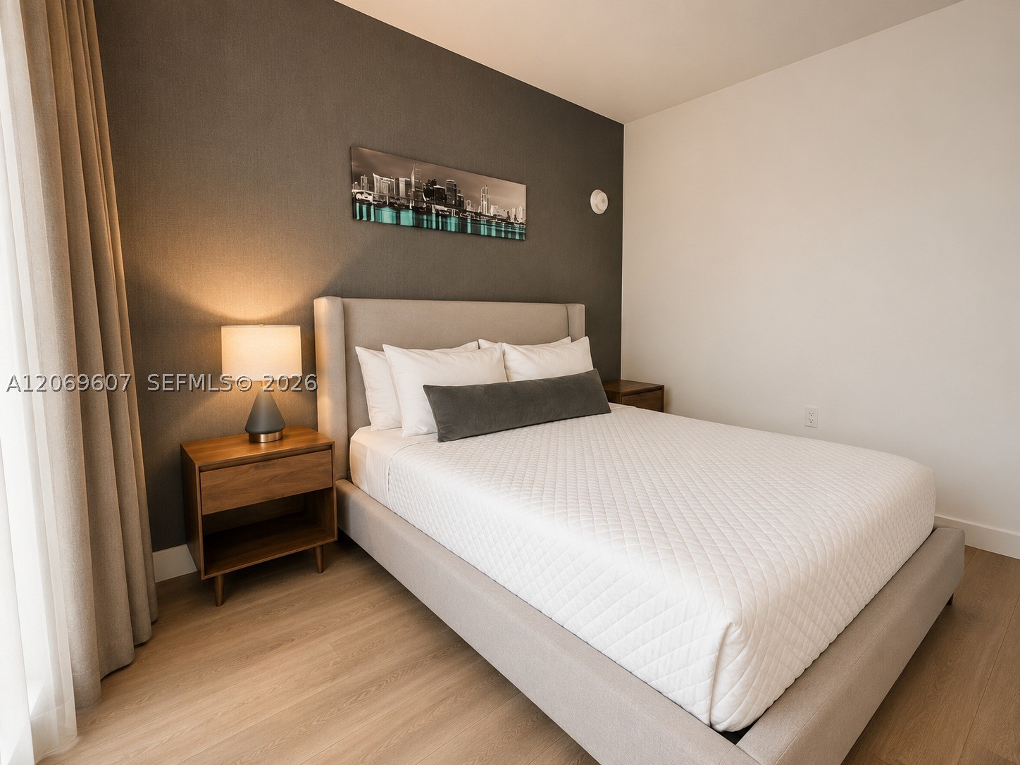 image Smart Brickell III20