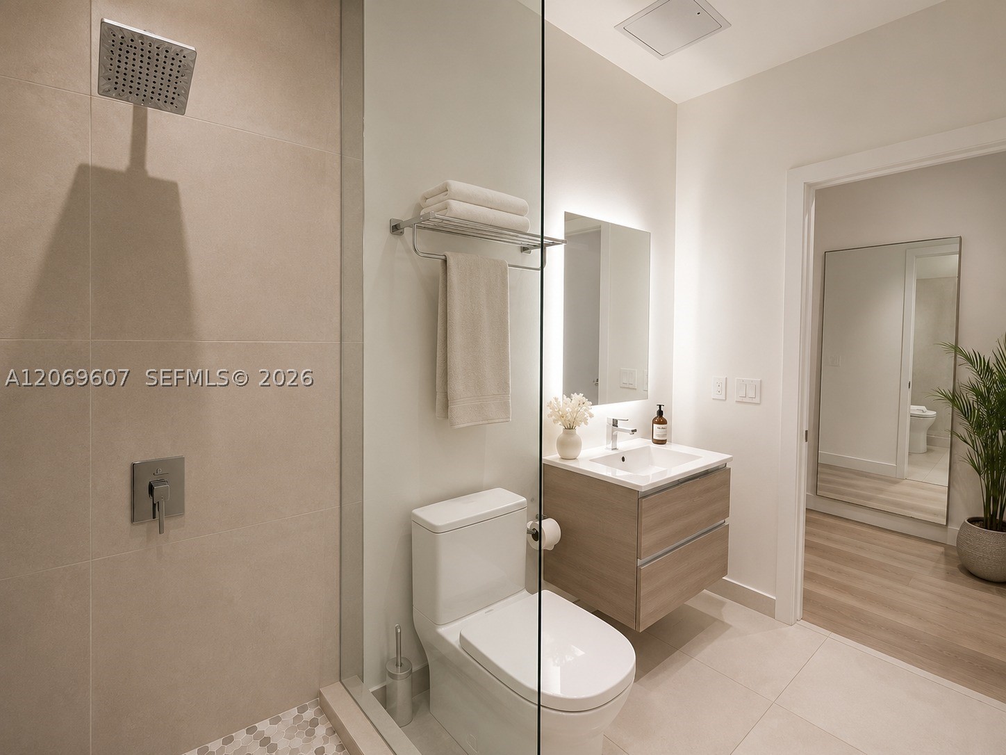 image Smart Brickell III24