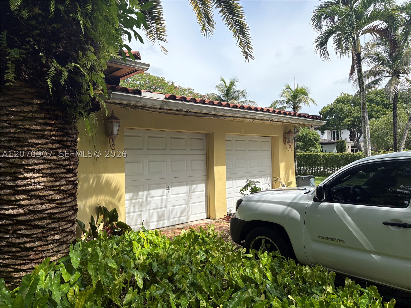 805 Paradiso Ave #805 Coral Gables, FL 33146