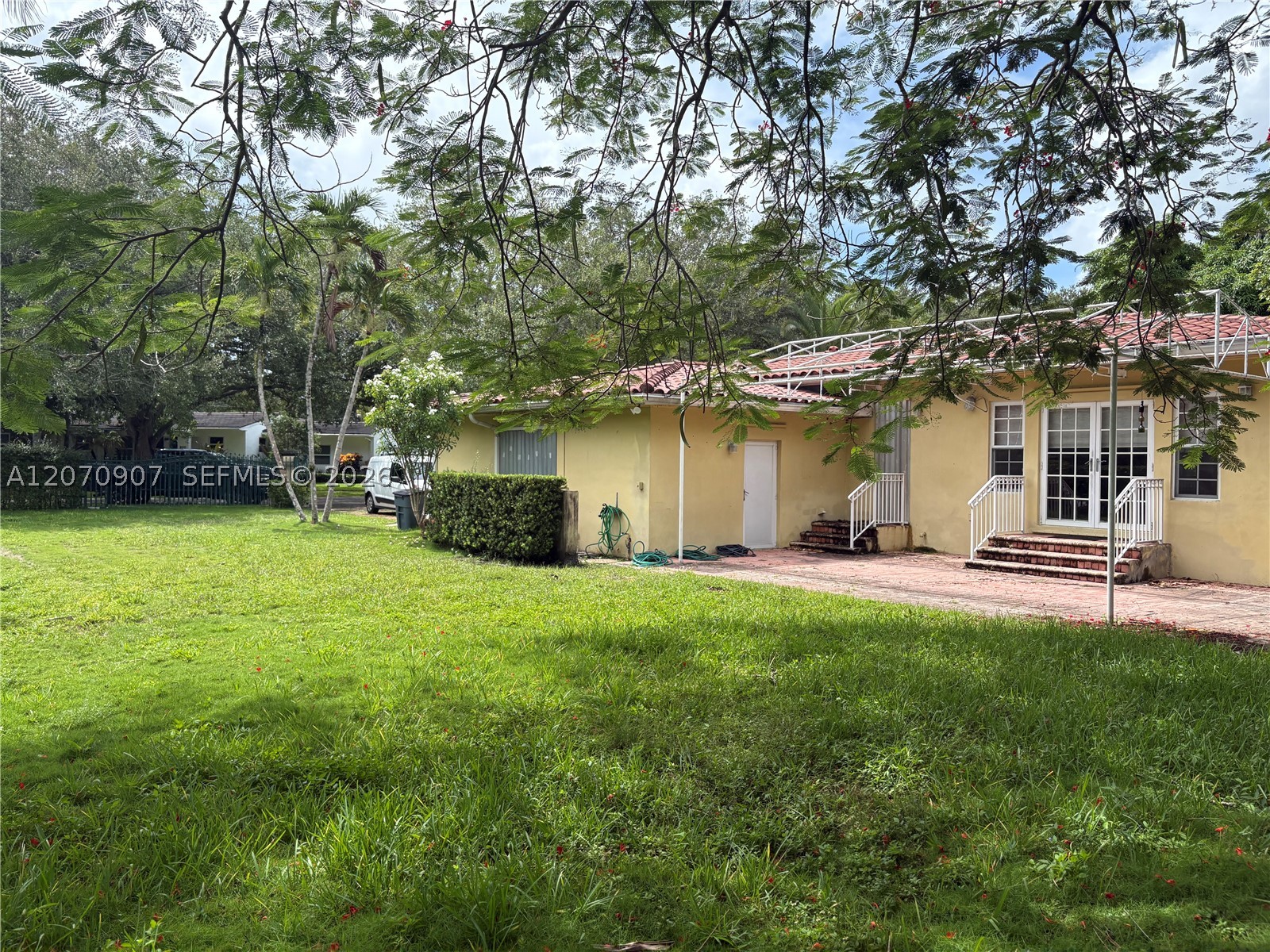 805 Paradiso Ave #805 Coral Gables, FL 33146