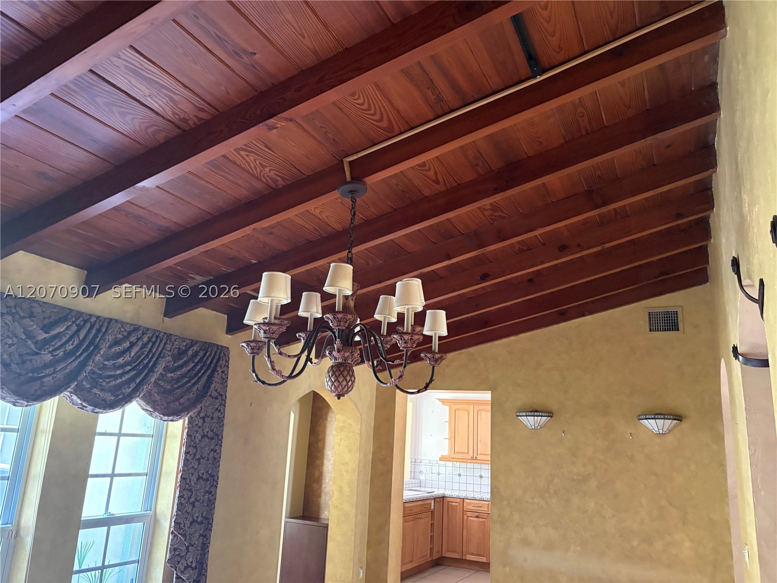 805 Paradiso Ave #805 Coral Gables, FL 33146