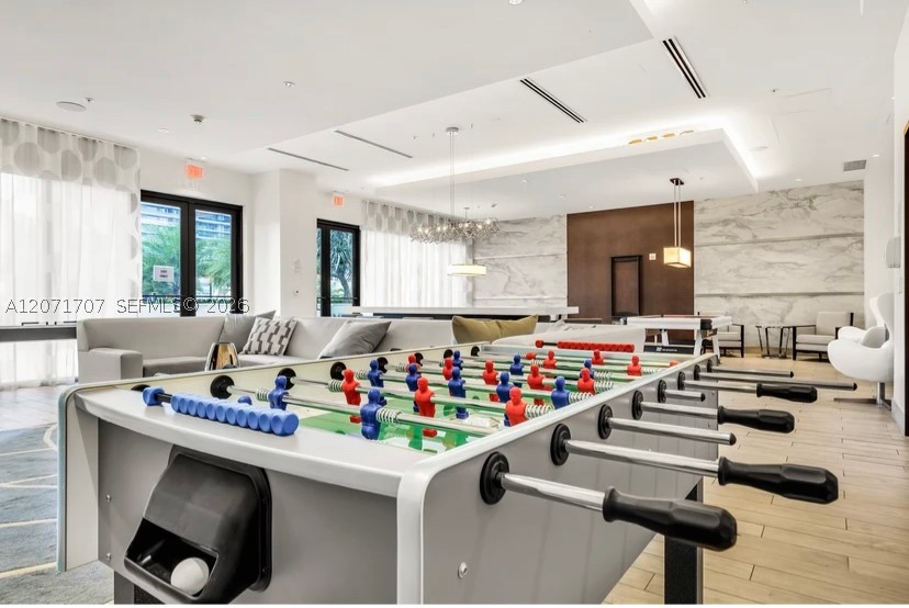 image Nine at Mary Brickell Village28