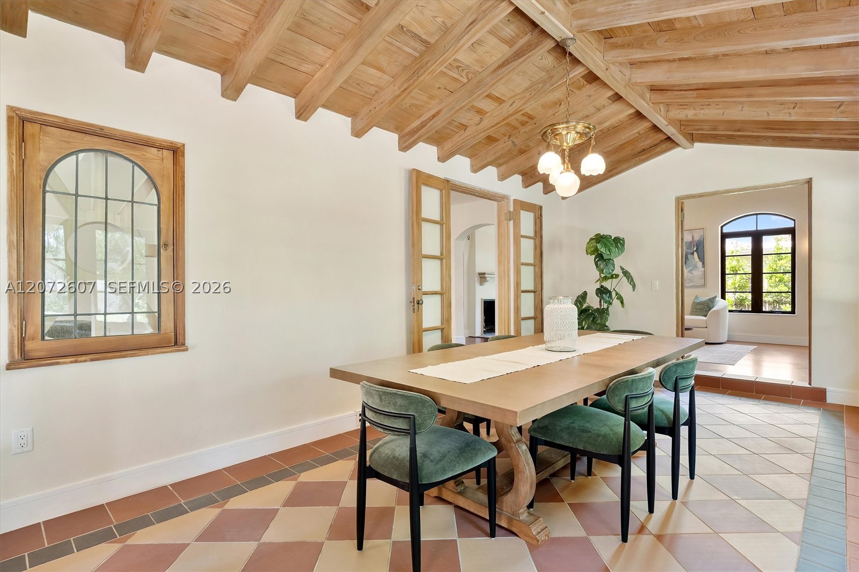 622 NE 98th St Miami Shores, FL 33138