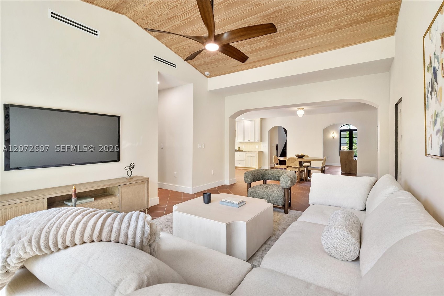 622 NE 98th St Miami Shores, FL 33138
