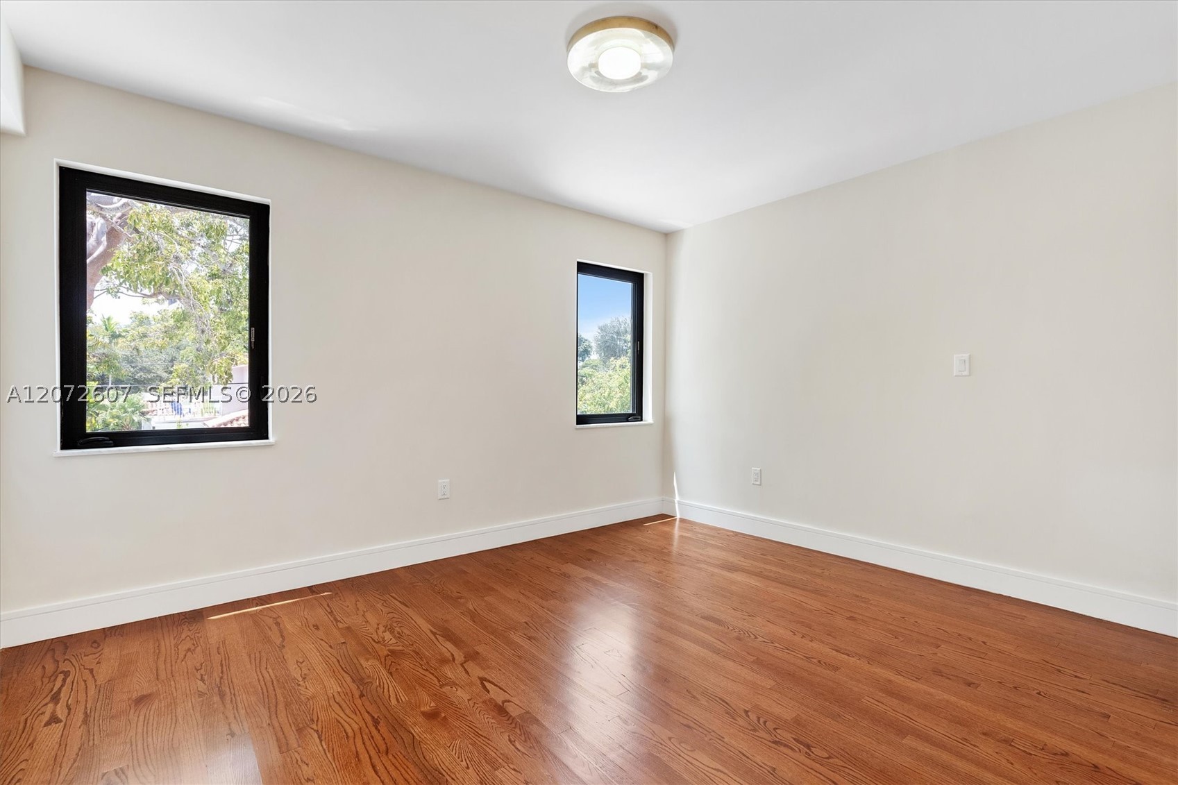 622 NE 98th St Miami Shores, FL 33138
