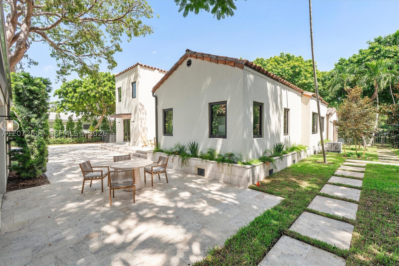 622 NE 98th St Miami Shores, FL 33138