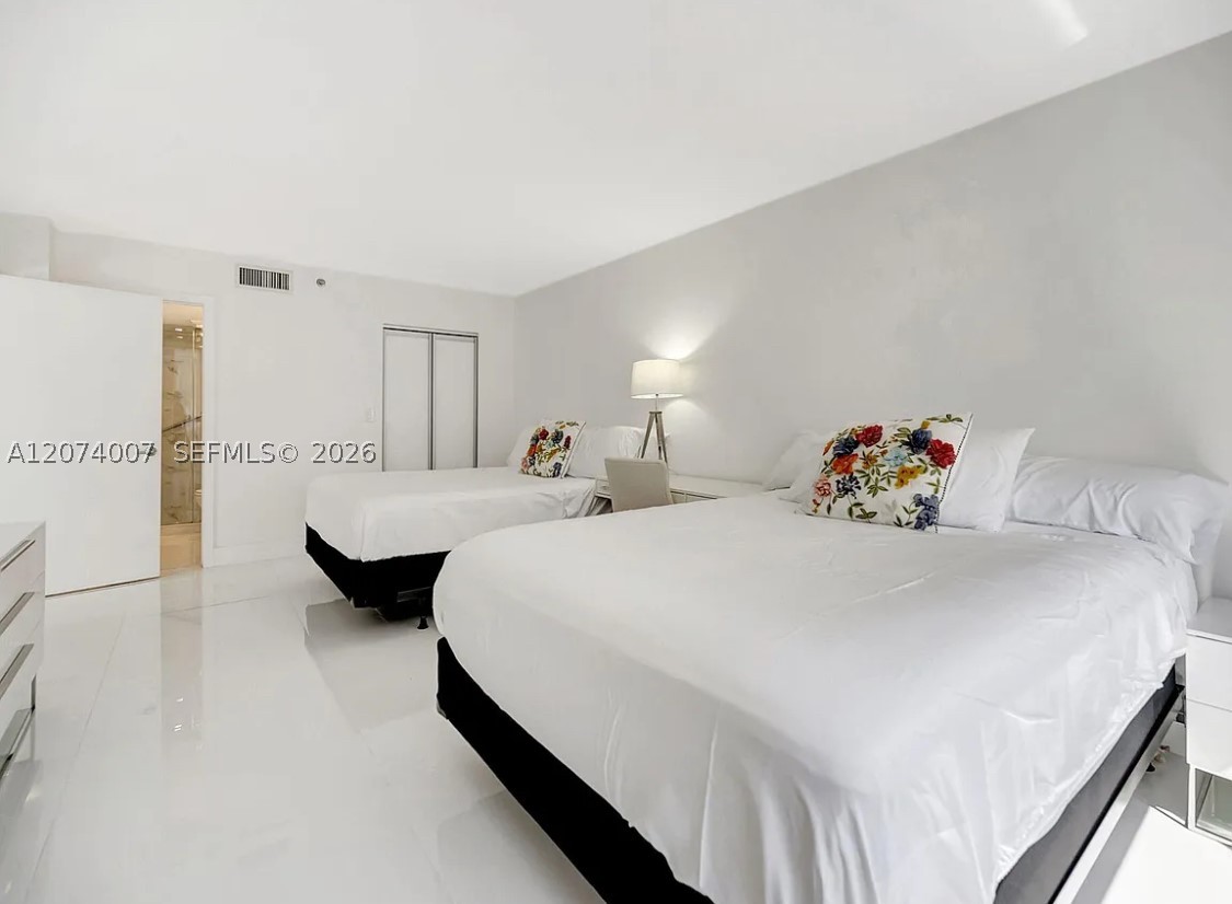 540 Brickell Key Dr #919 Miami, FL 33131