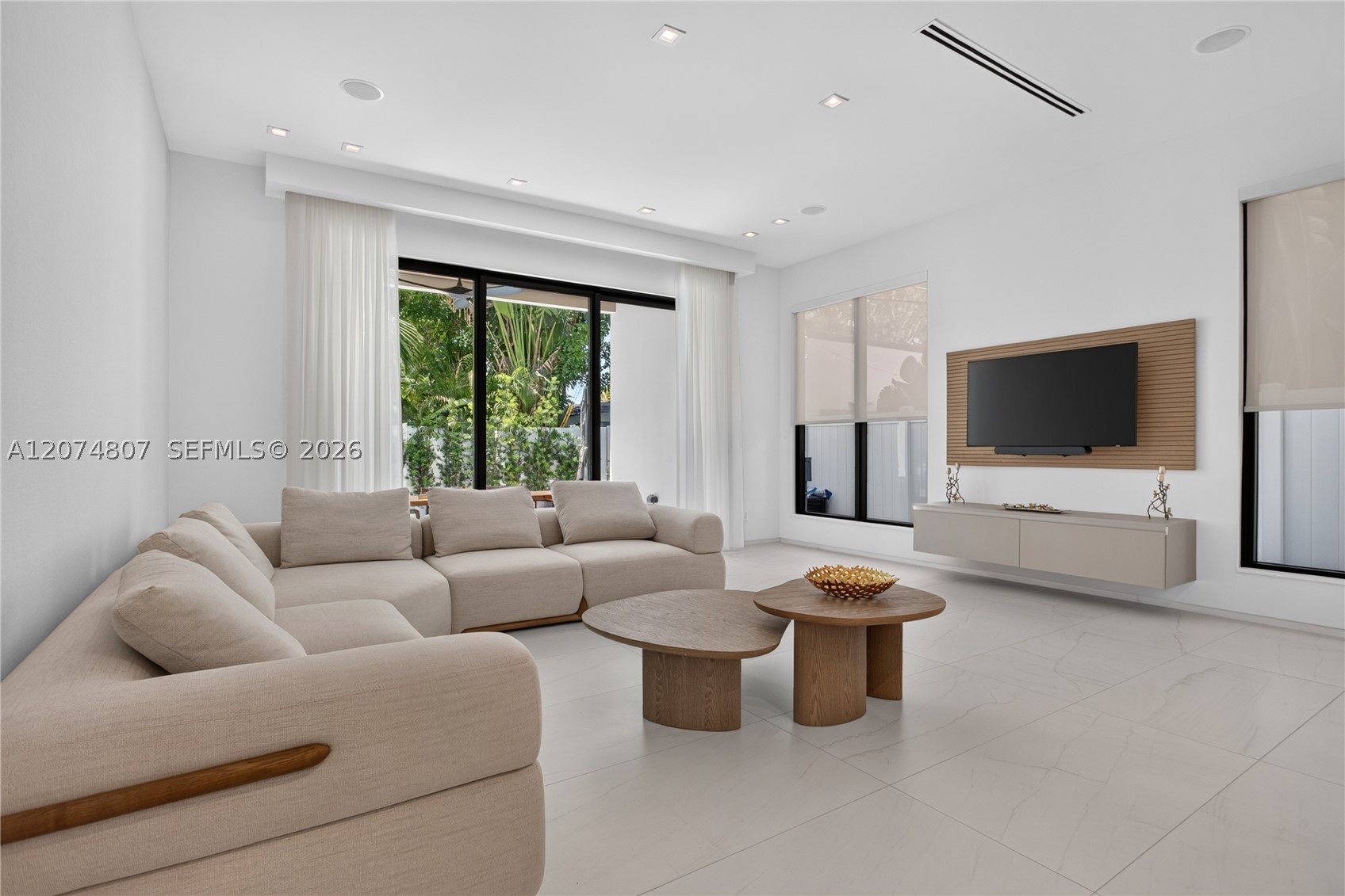 1404 NE 5th St Fort Lauderdale, FL 33301