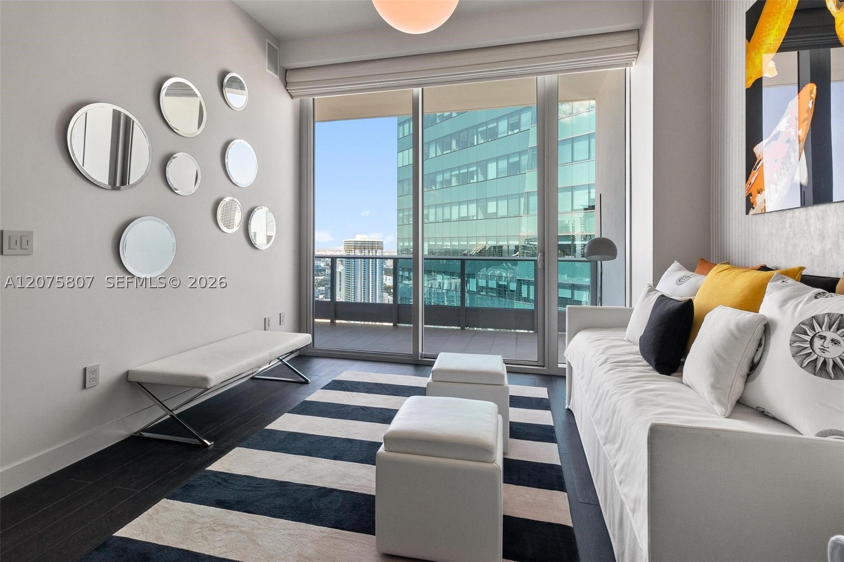 200 Biscayne Blvd Way #5211 Miami, FL 33131