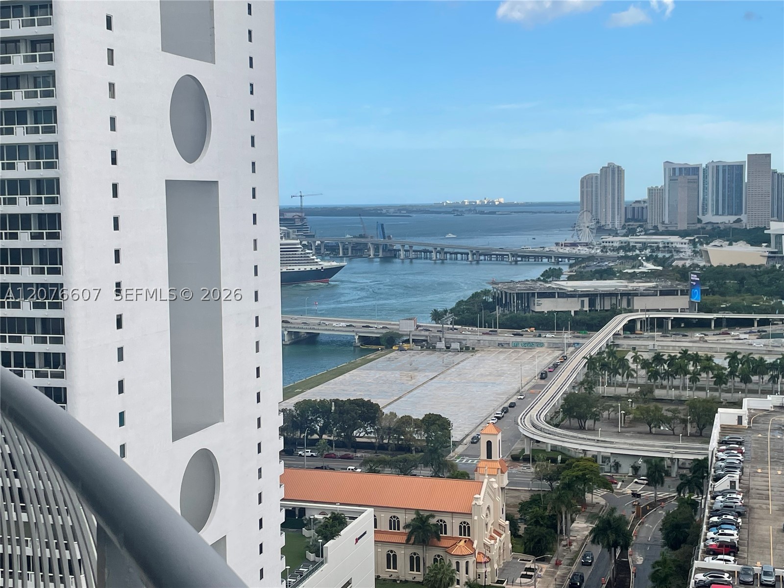 image Opera Tower21
