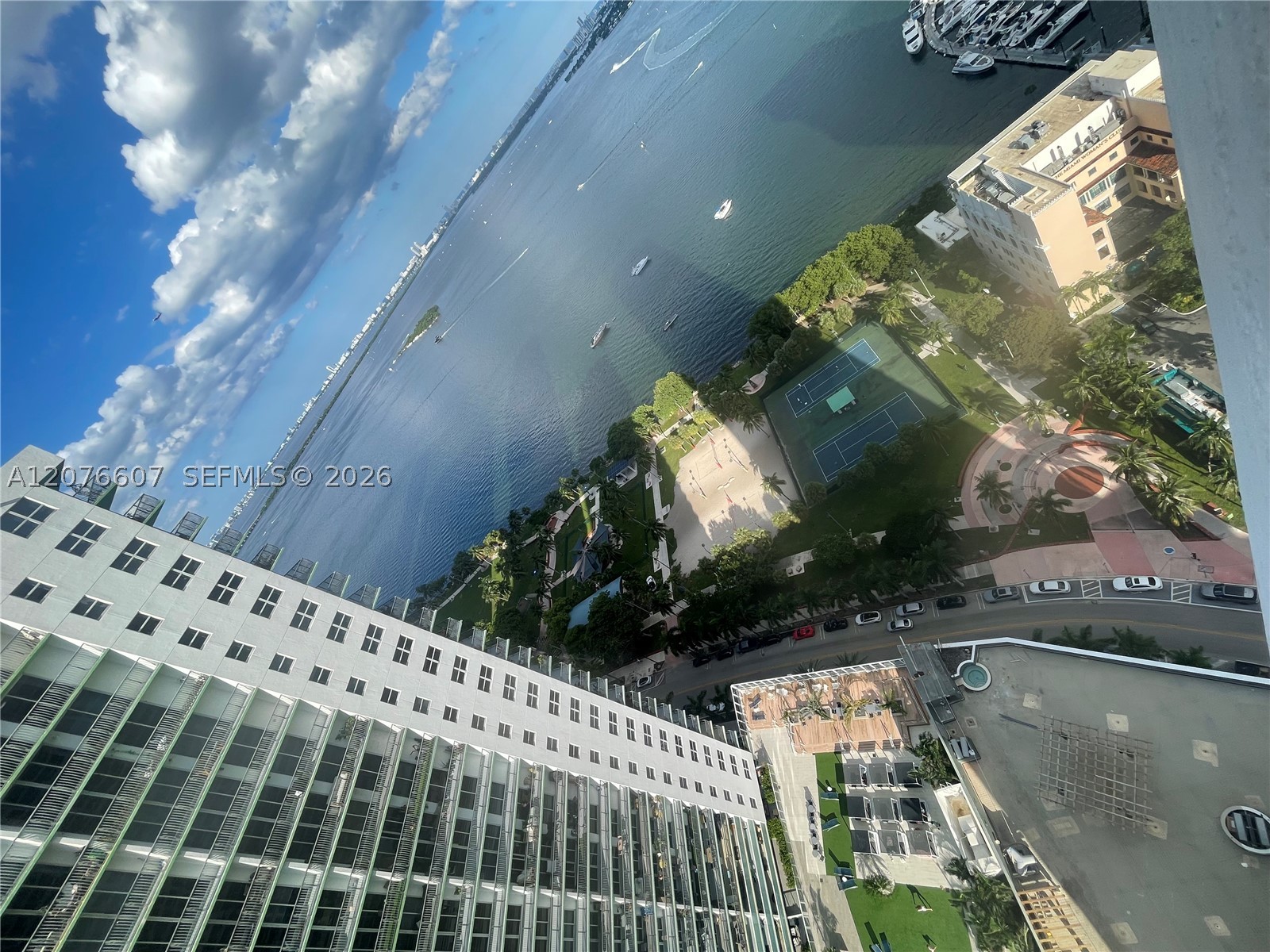 image Opera Tower48