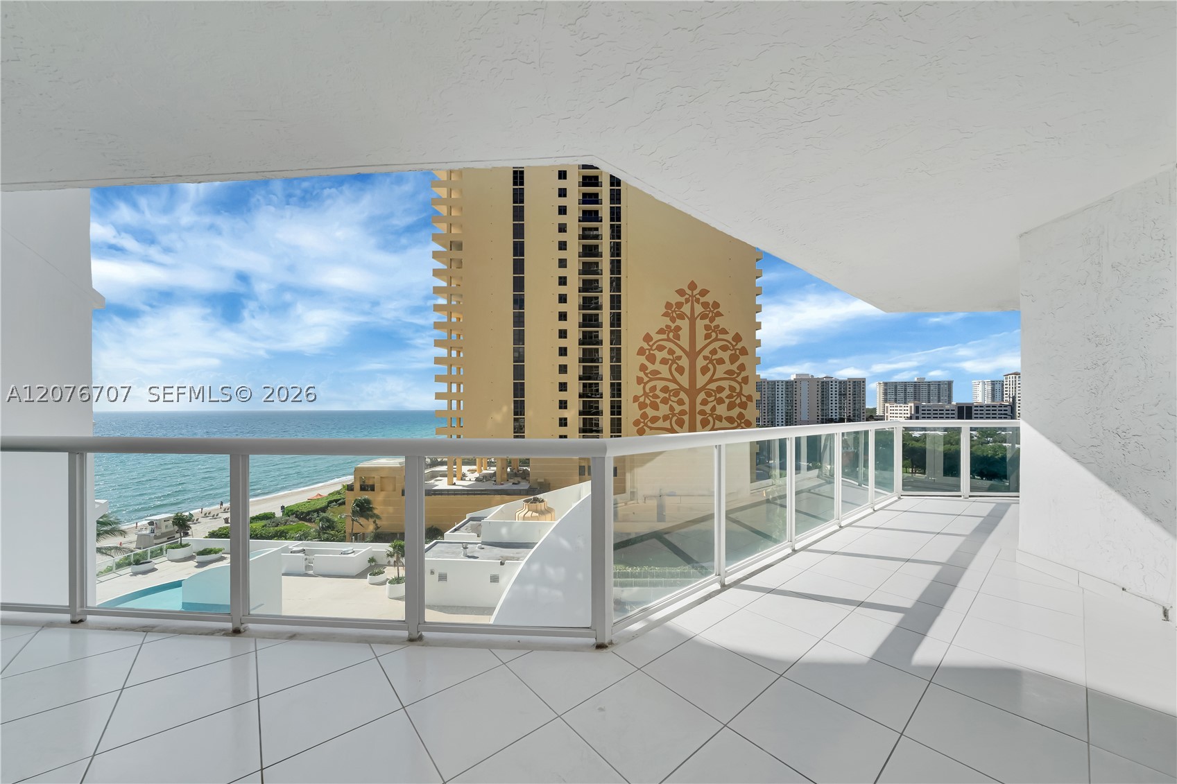 16425 Collins Ave #712 Sunny Isles Beach, FL 33160