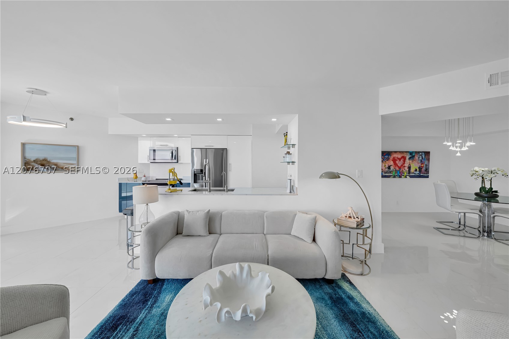 16425 Collins Ave #712 Sunny Isles Beach, FL 33160