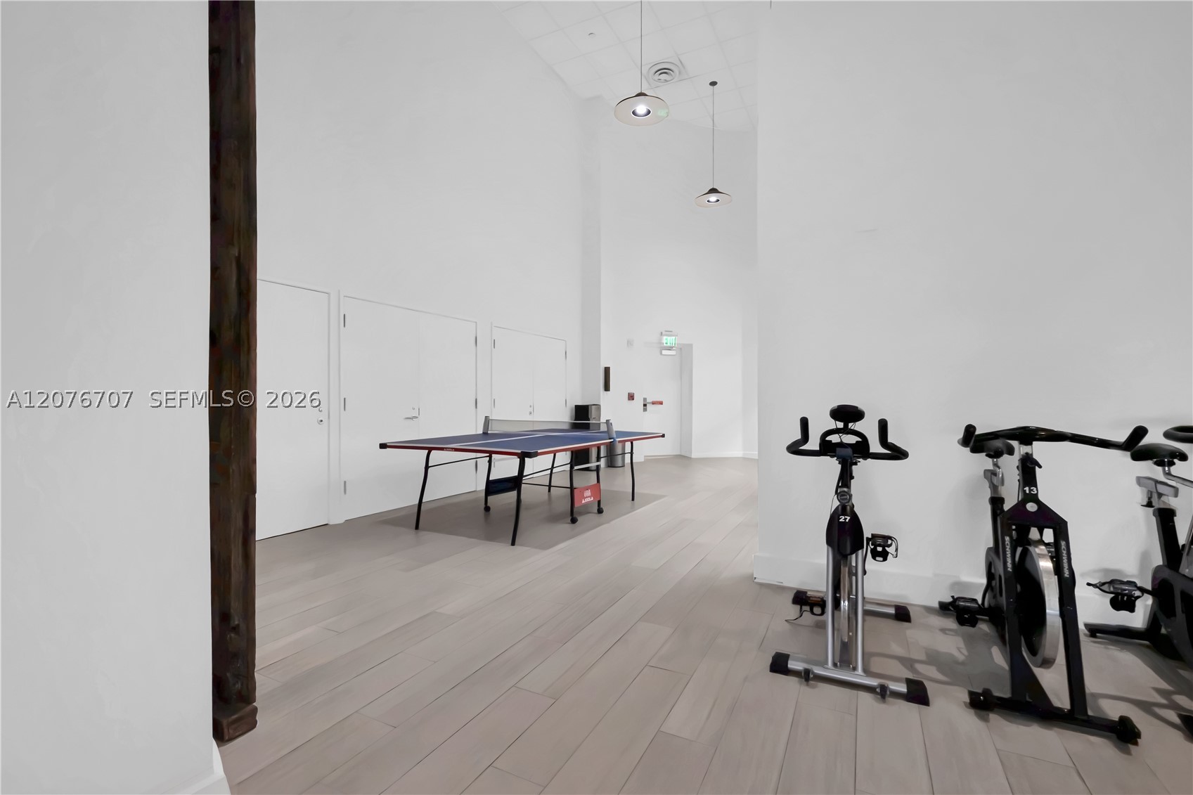 16425 Collins Ave #712 Sunny Isles Beach, FL 33160