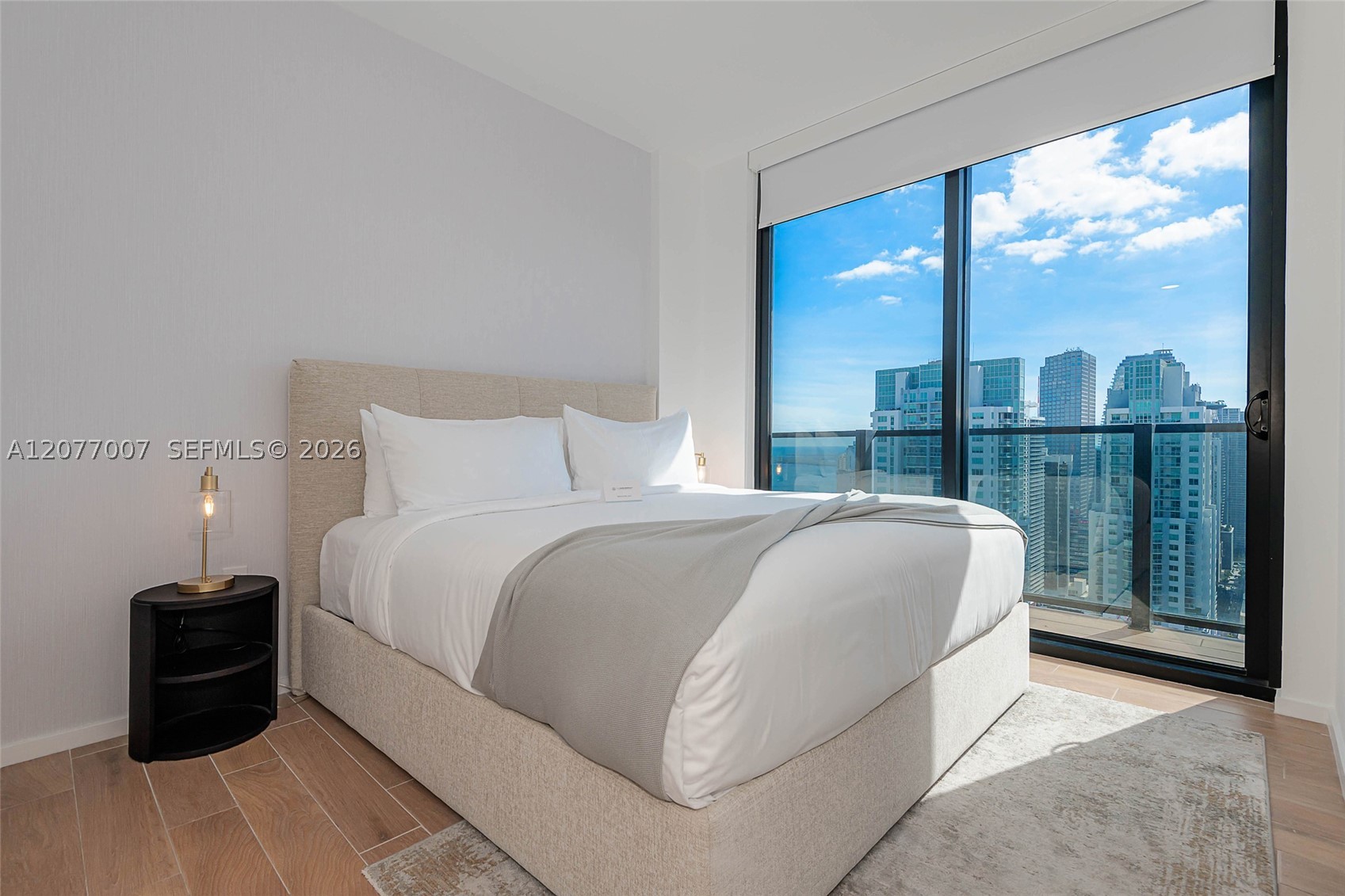 398 NE 5th #4118 Miami, FL 33132