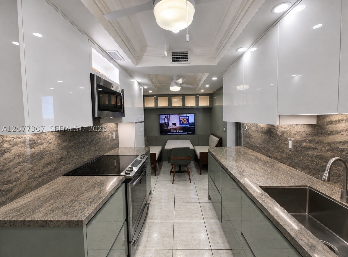 9511 Collins Ave #1507 Surfside, FL 33154