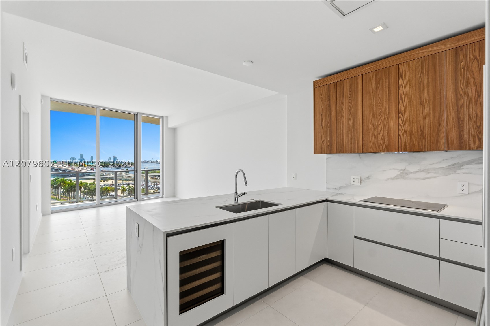 1400 Biscayne Blvd #804