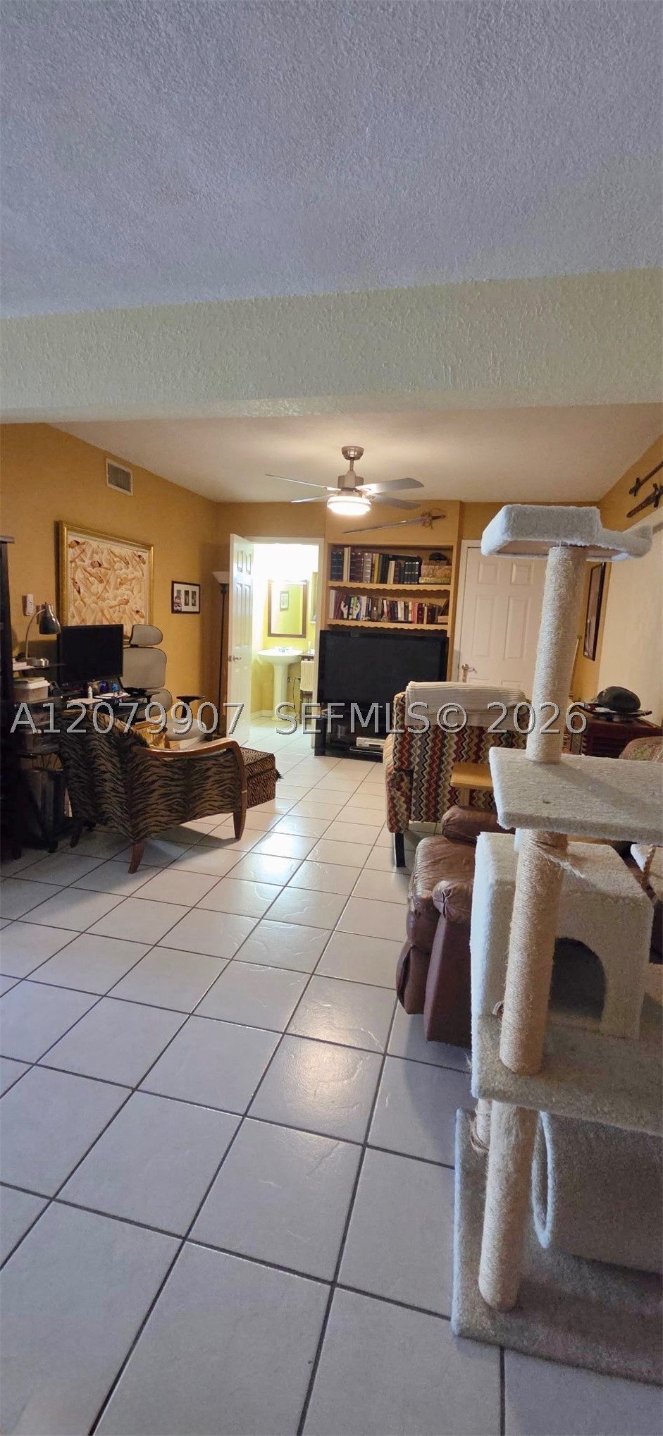 2728 N Garden Dr N #112 Lake Worth, FL 33461