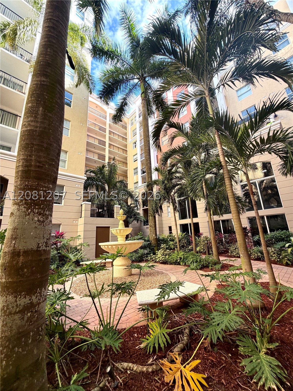 image Porto Bellagio Condo18