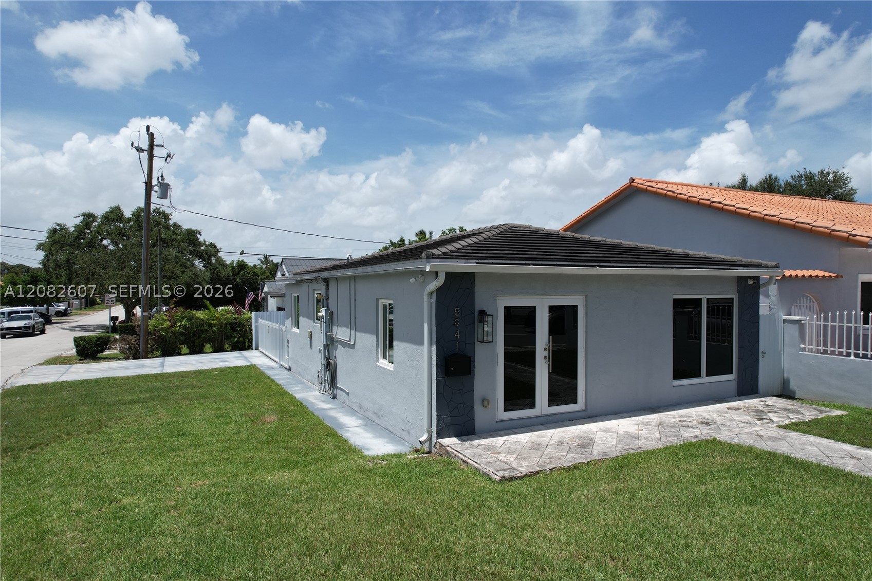 5941 Coral Way
