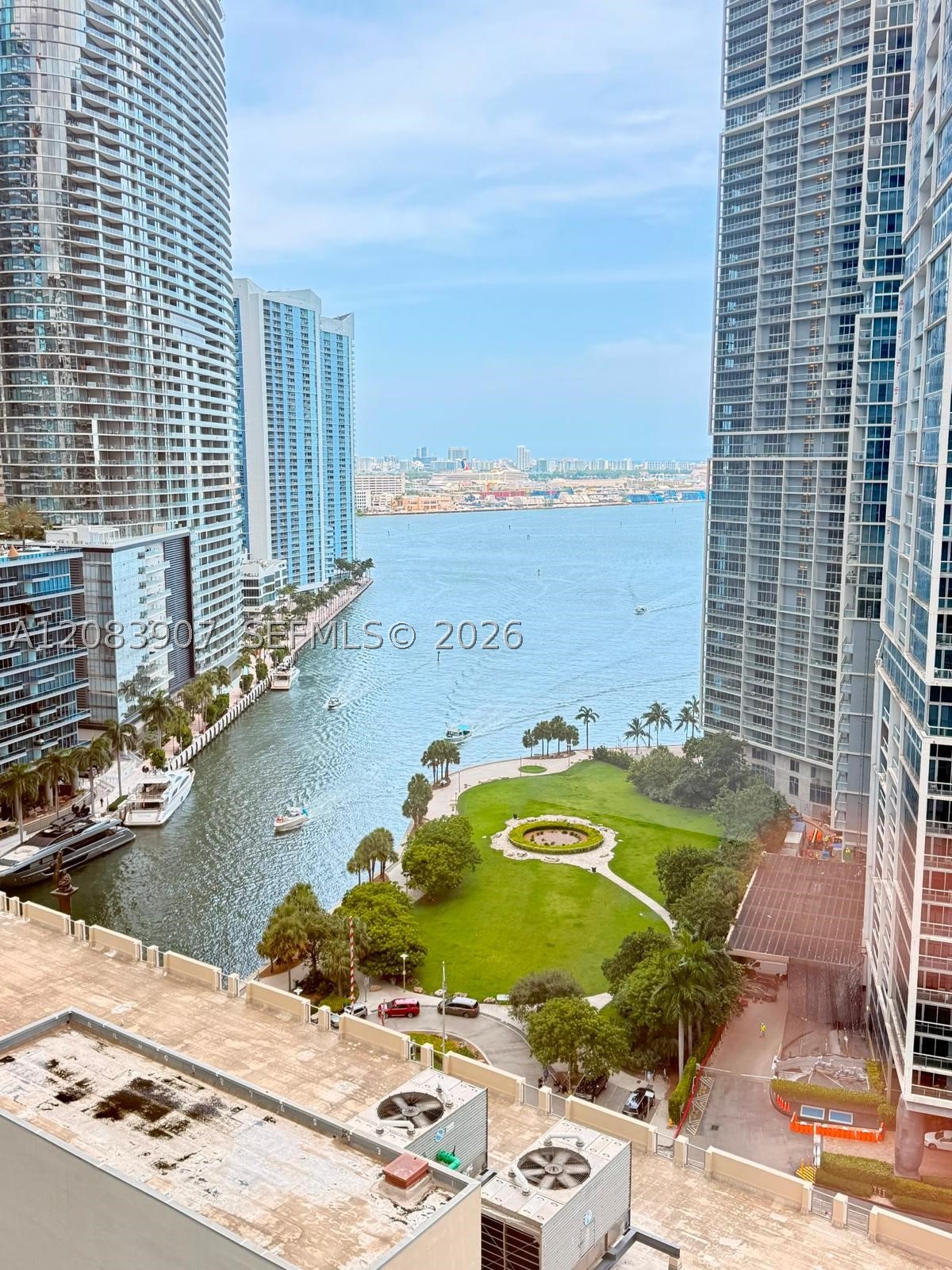 image Viceroy Brickell Residences2