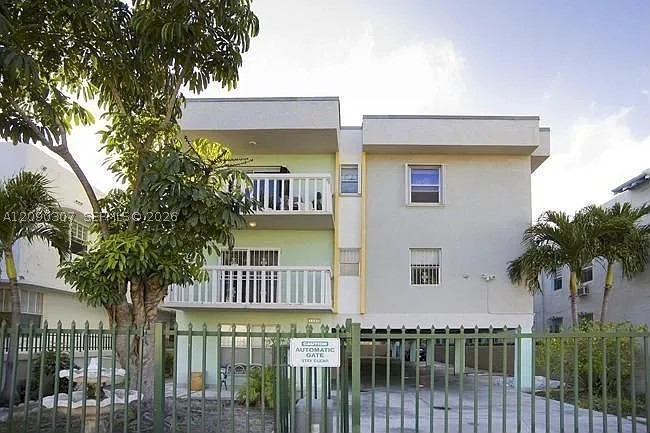 1530 Pennsylvania Ave #202