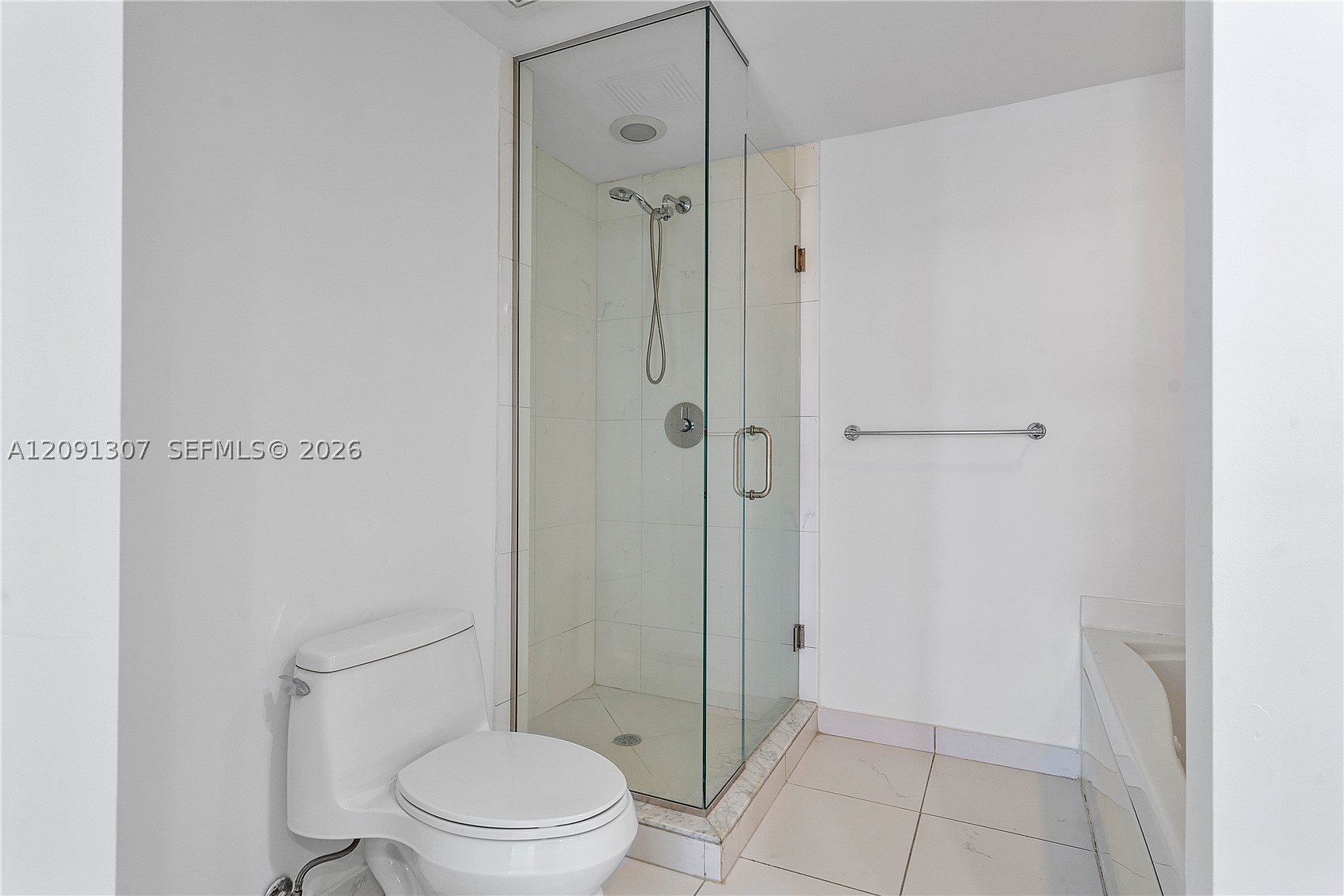 image 500 Brickell West16