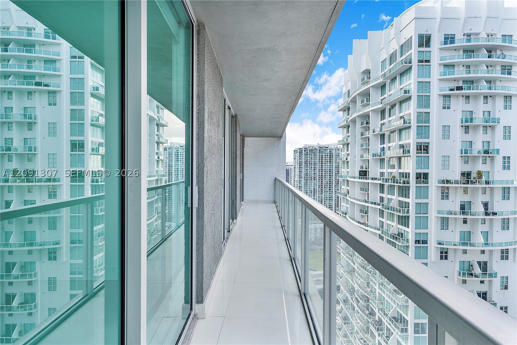 image 500 Brickell West20