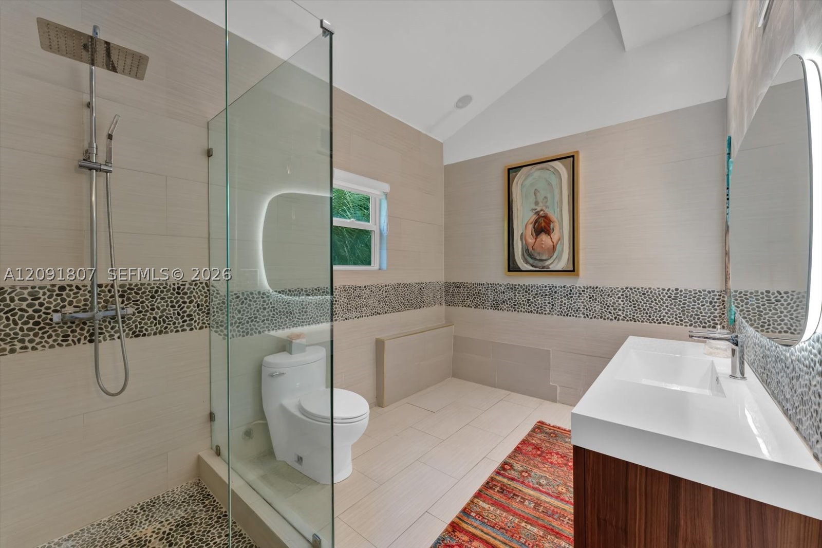 208 Jefferson Ave #101 Miami Beach, FL 33139