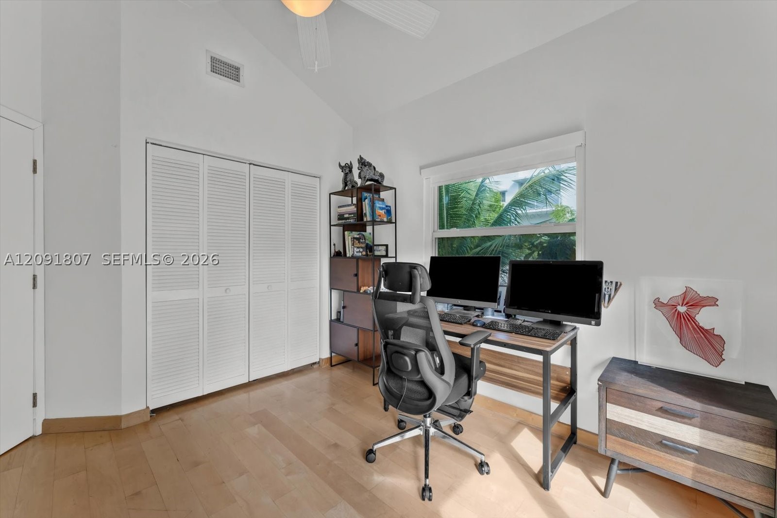 208 Jefferson Ave #101 Miami Beach, FL 33139