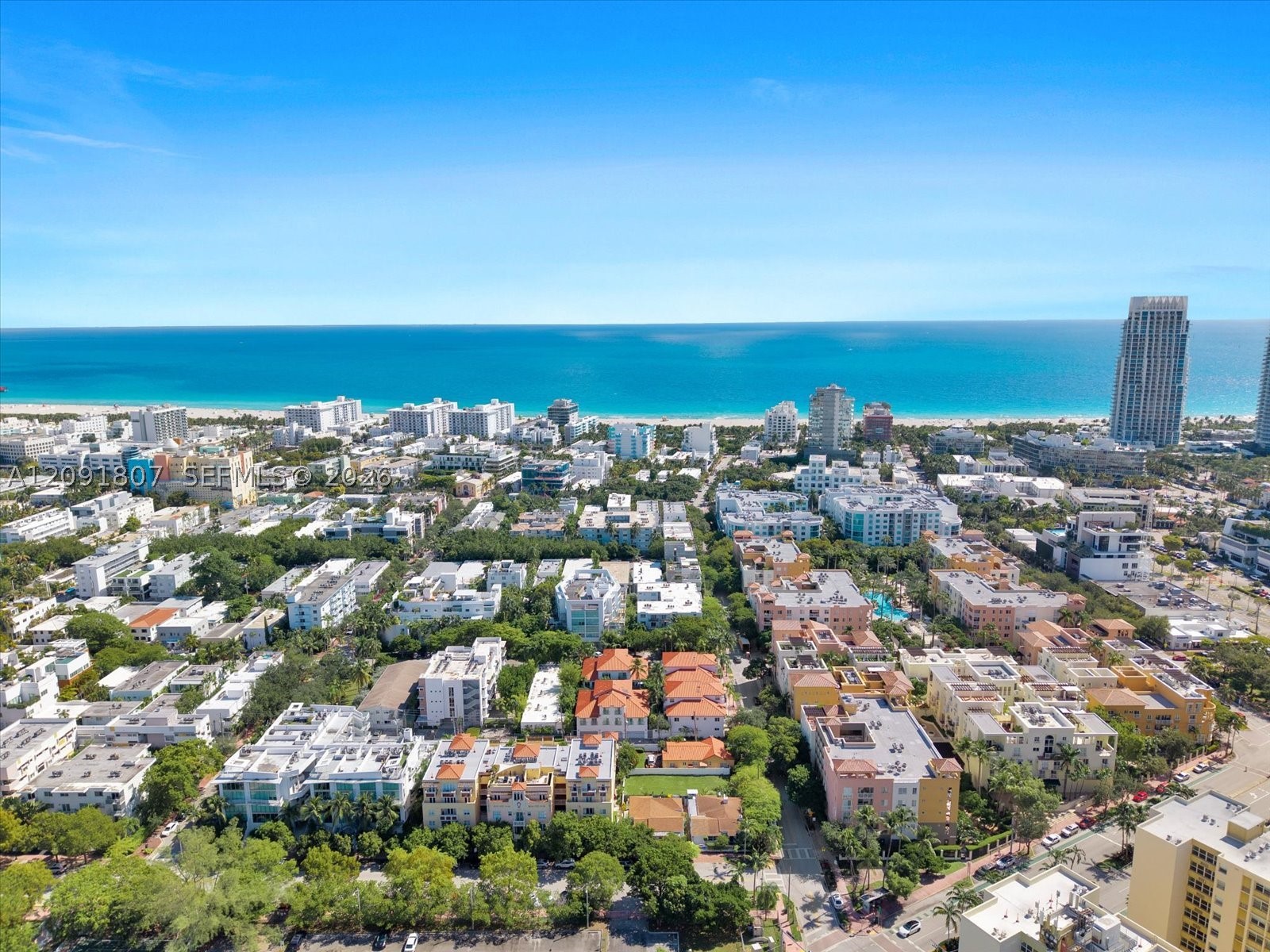 208 Jefferson Ave #101 Miami Beach, FL 33139