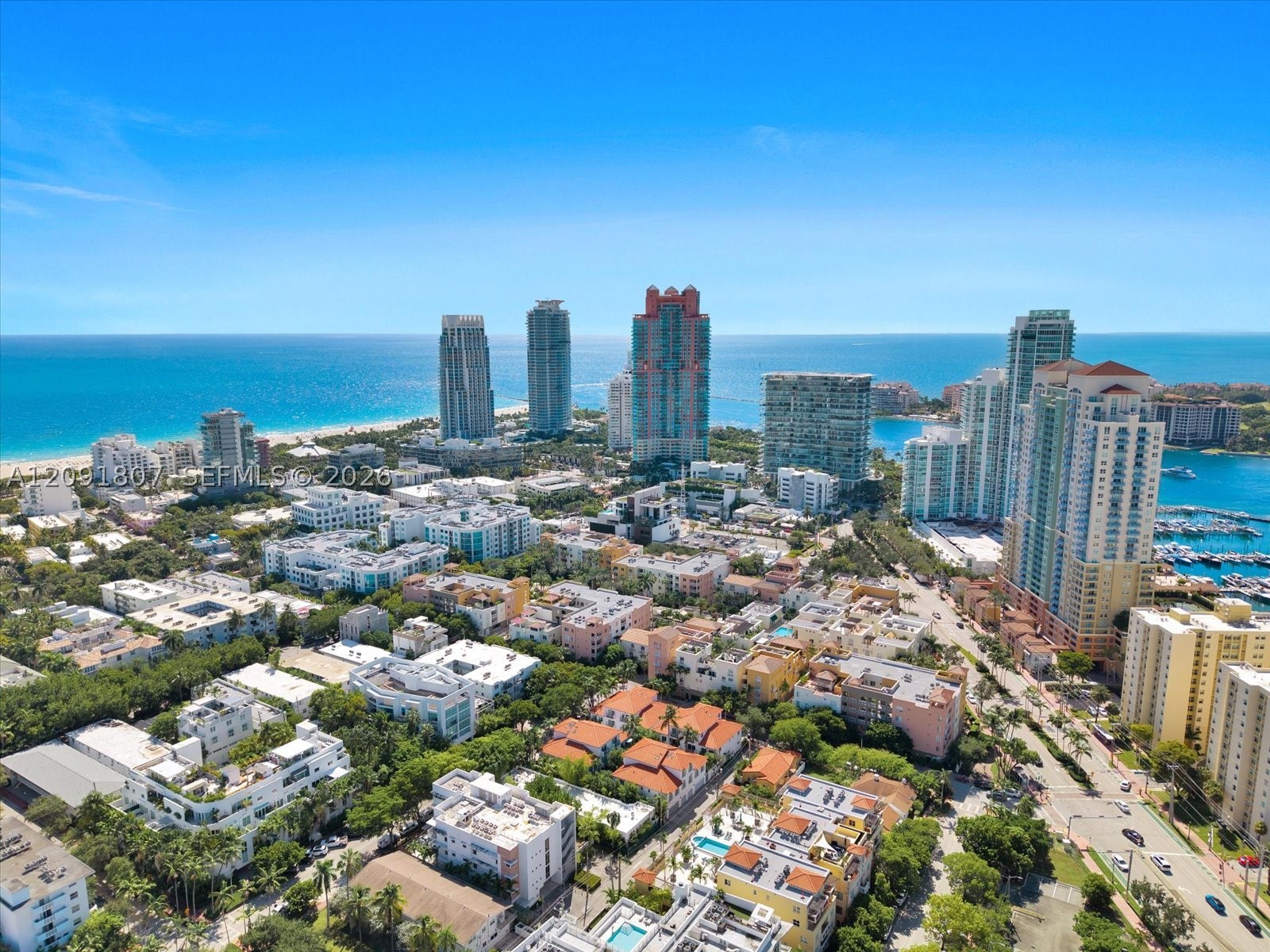 208 Jefferson Ave #101 Miami Beach, FL 33139