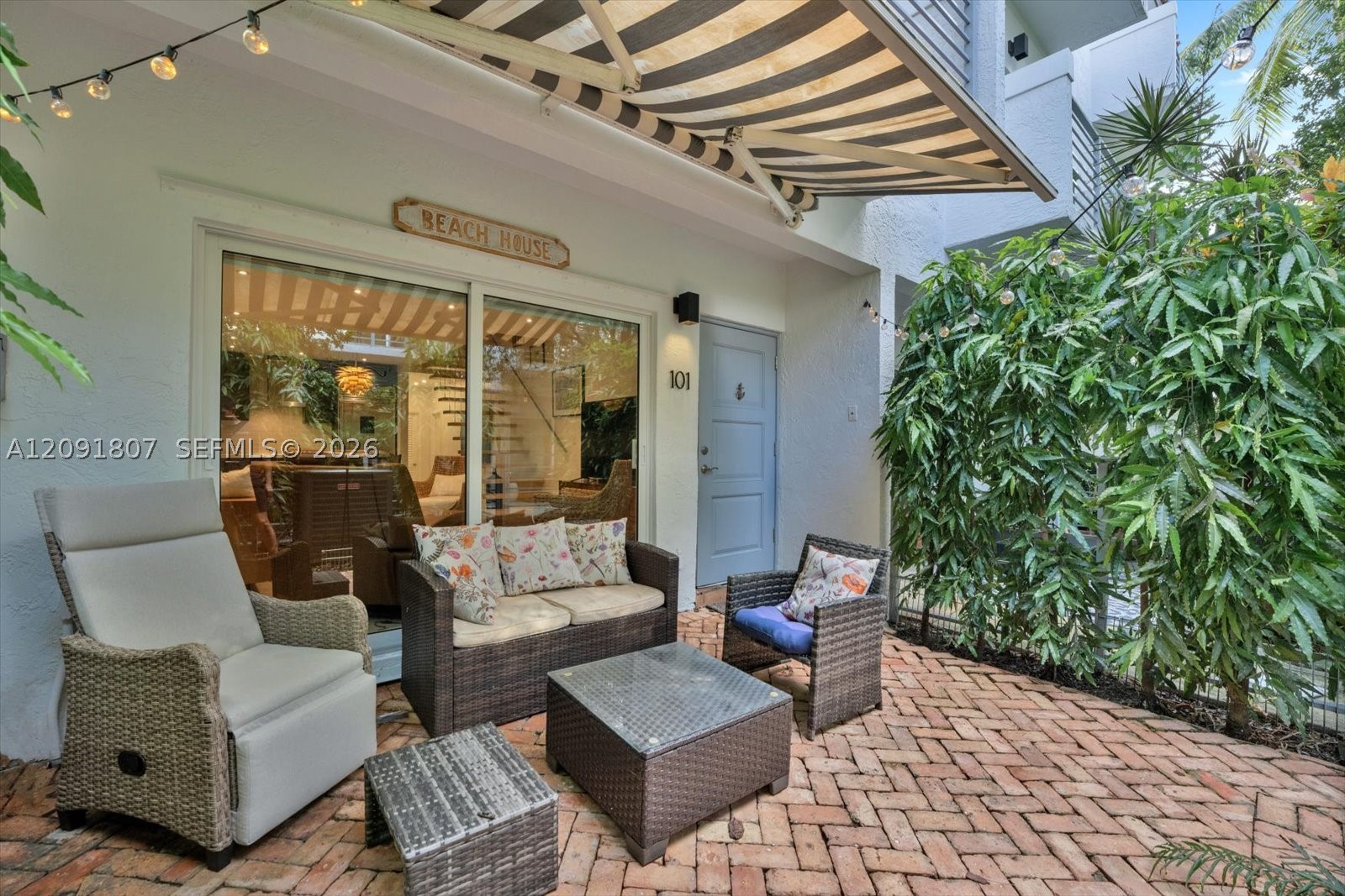 208 Jefferson Ave #101 Miami Beach, FL 33139