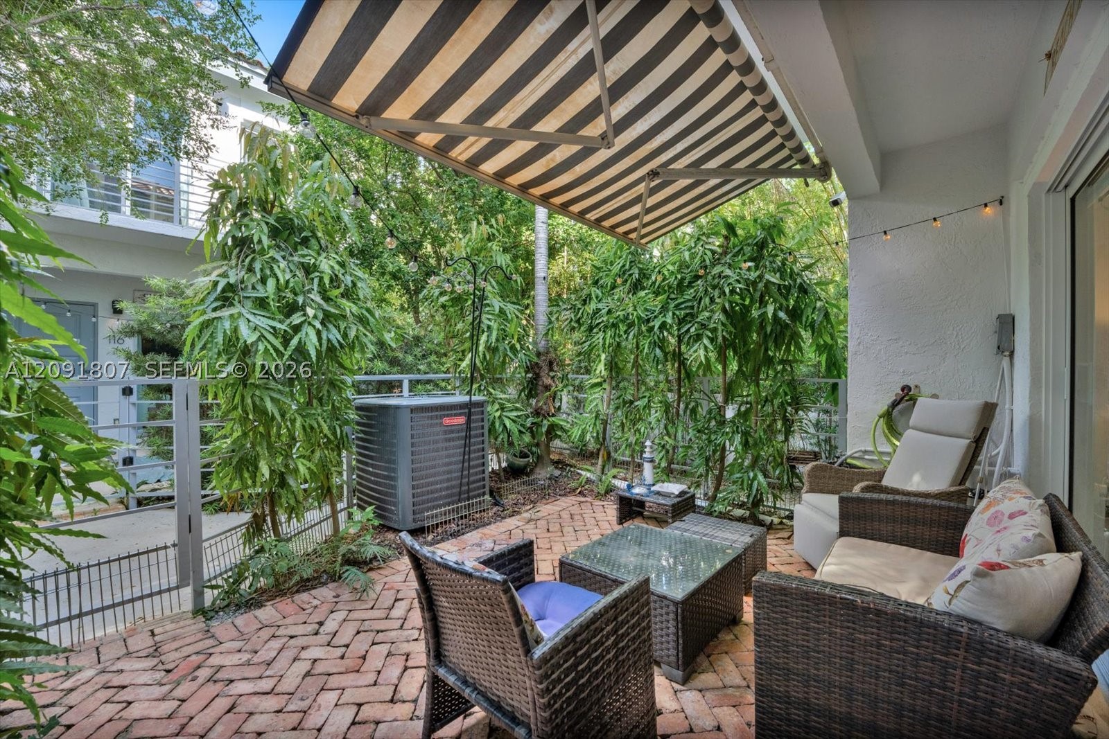 208 Jefferson Ave #101 Miami Beach, FL 33139