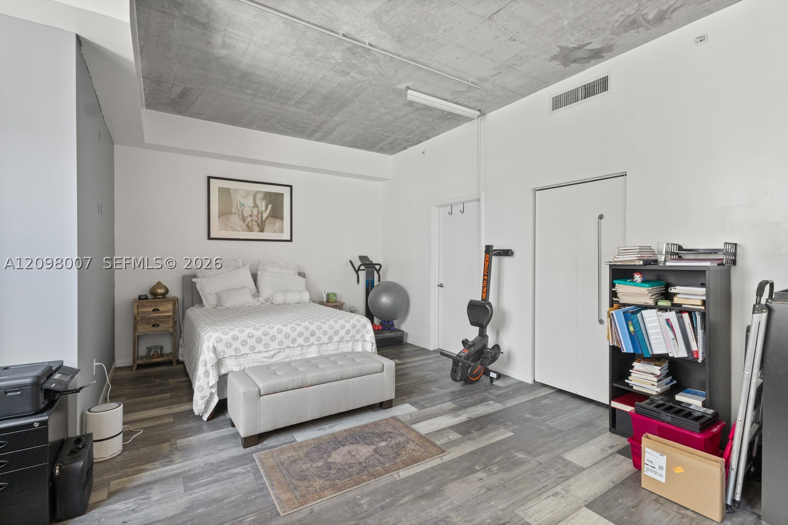 image The Loft 210