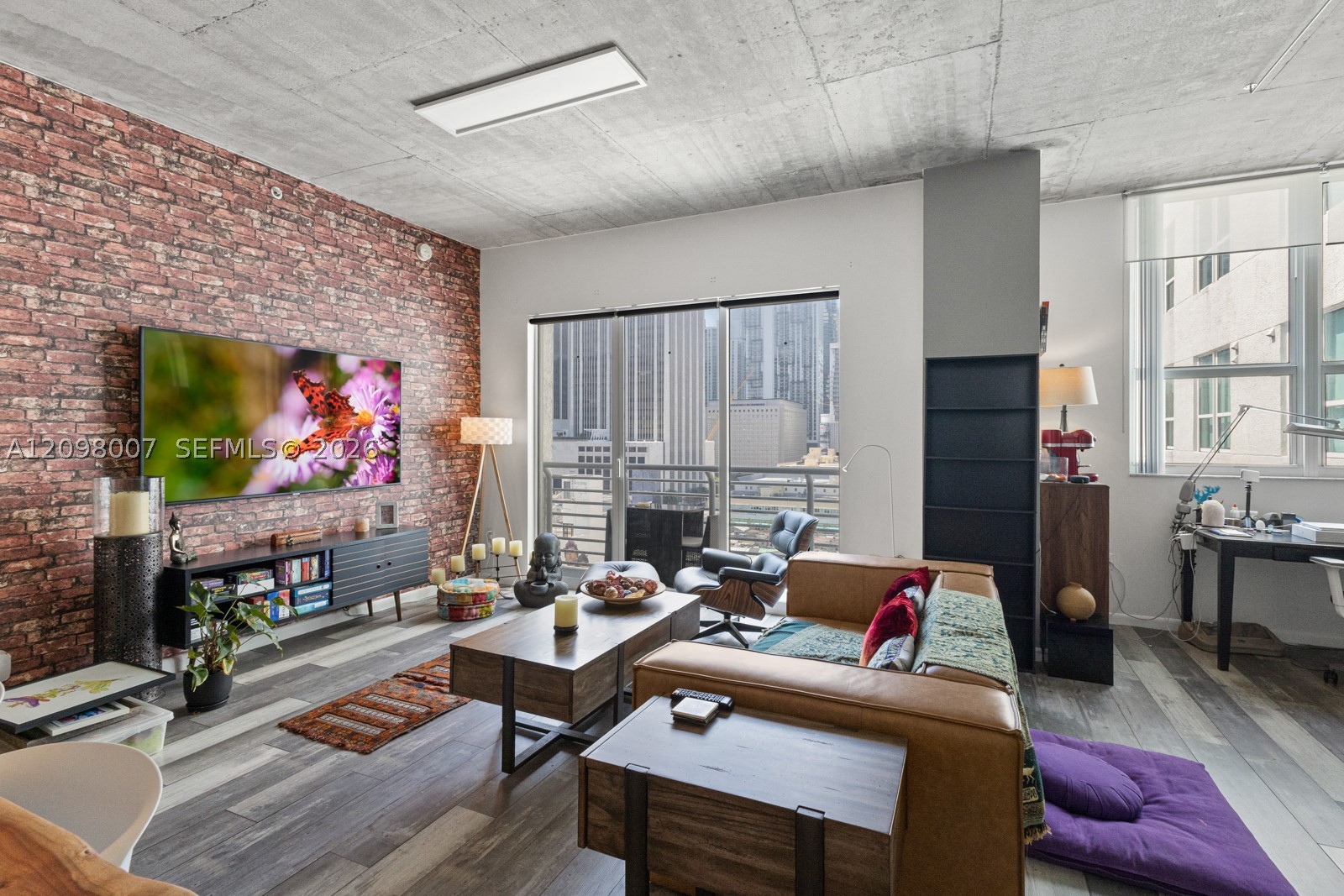 image The Loft 21
