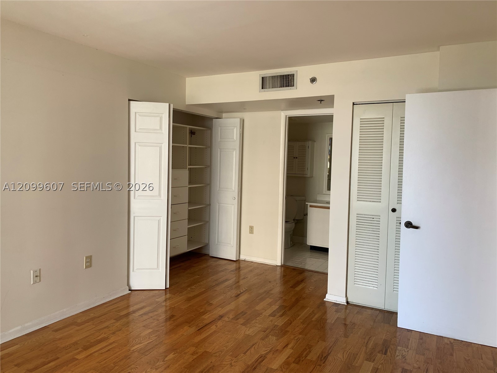 image Brickell Key Two61