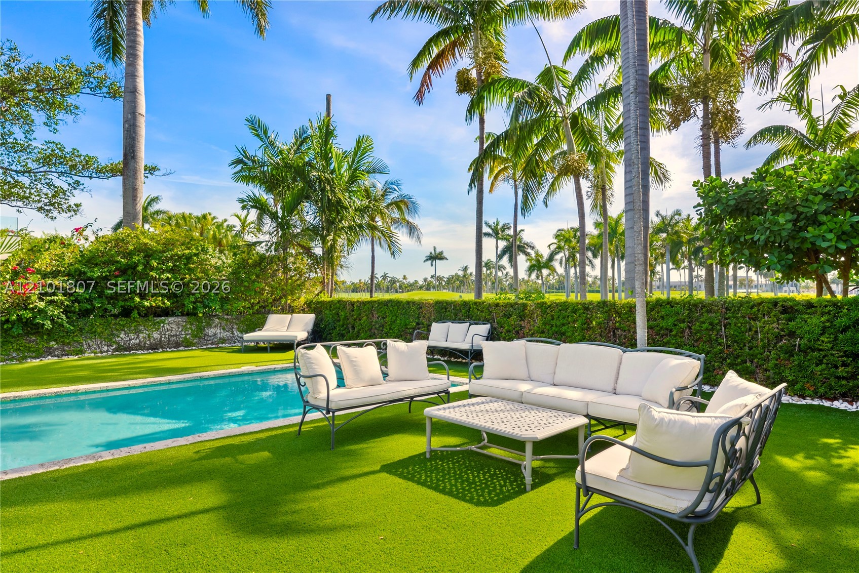 5800 La Gorce Dr Miami Beach, FL 33140