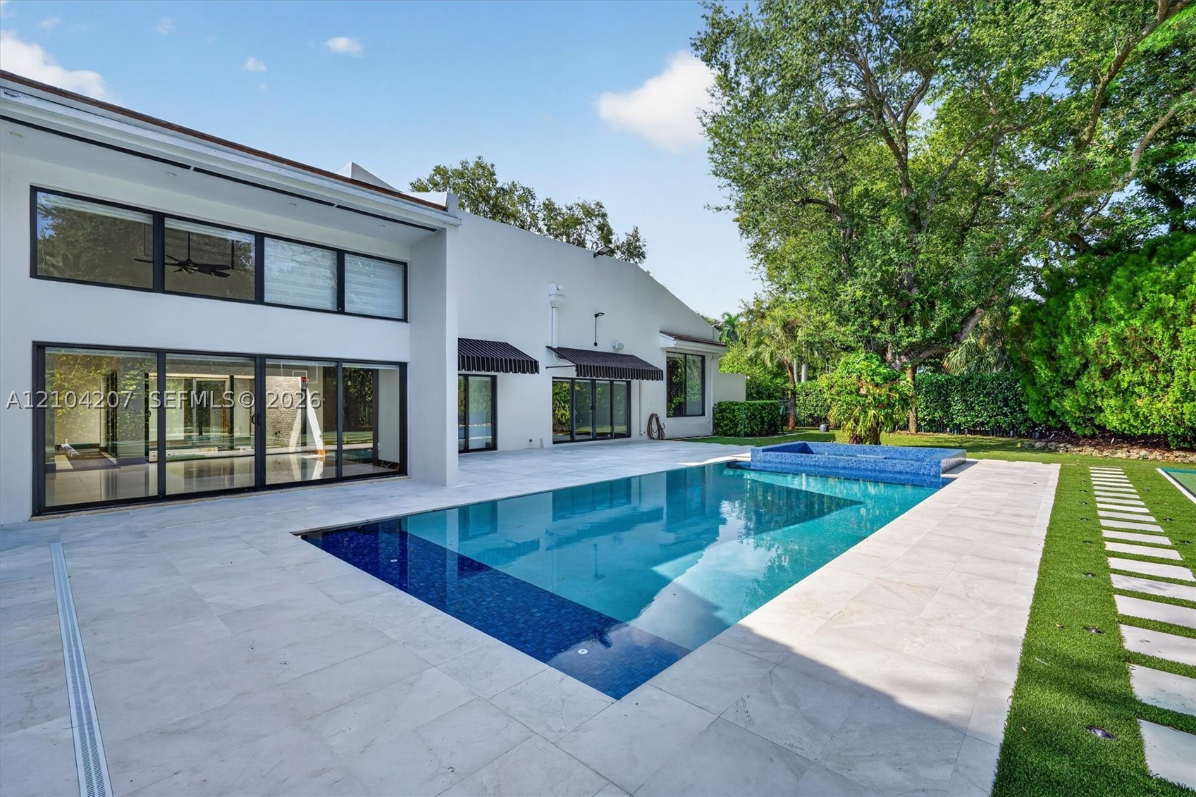 7001 Robles St Coral Gables, FL 33143