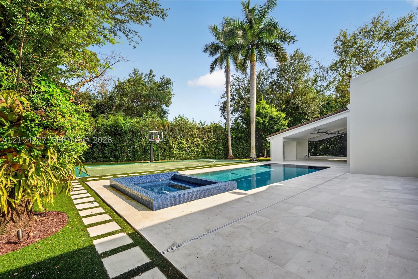 7001 Robles St Coral Gables, FL 33143