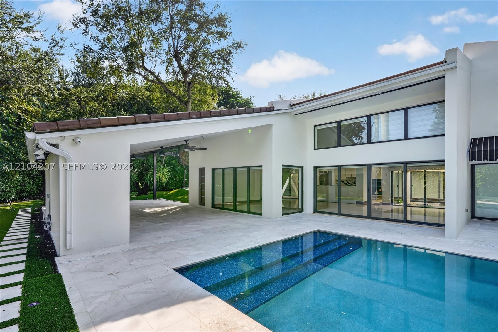 7001 Robles St Coral Gables, FL 33143