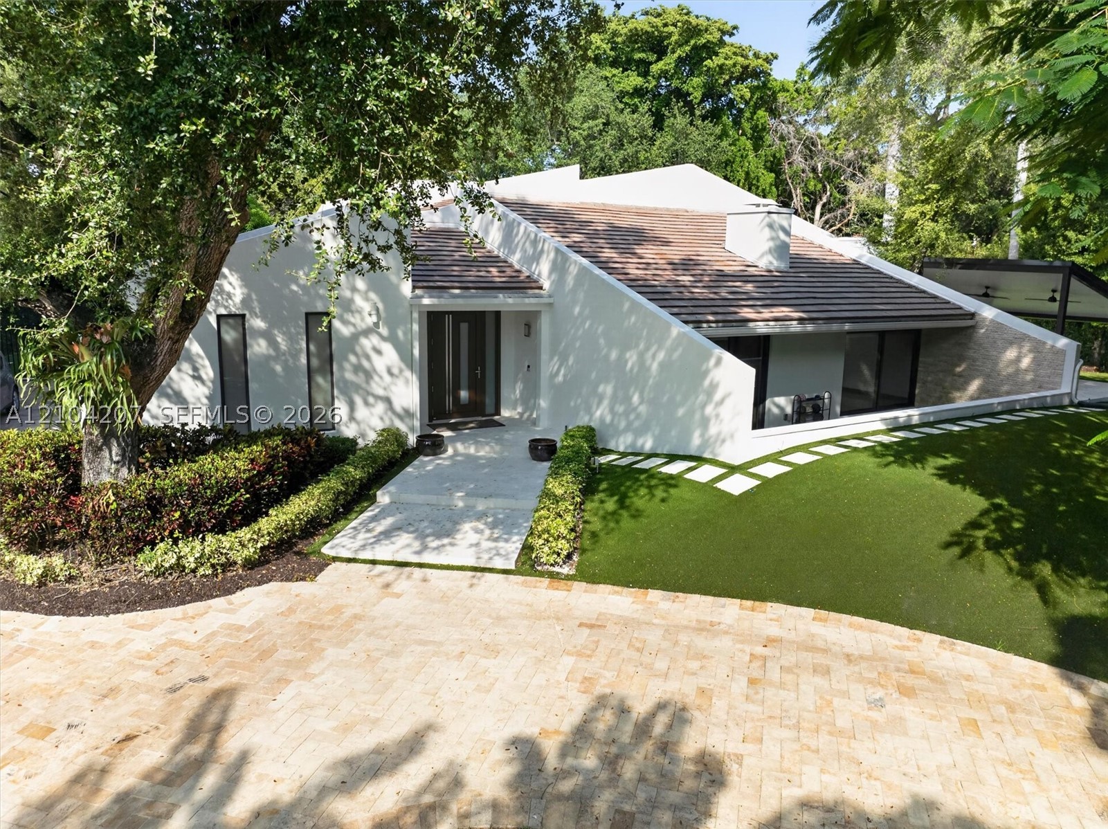 7001 Robles St Coral Gables, FL 33143