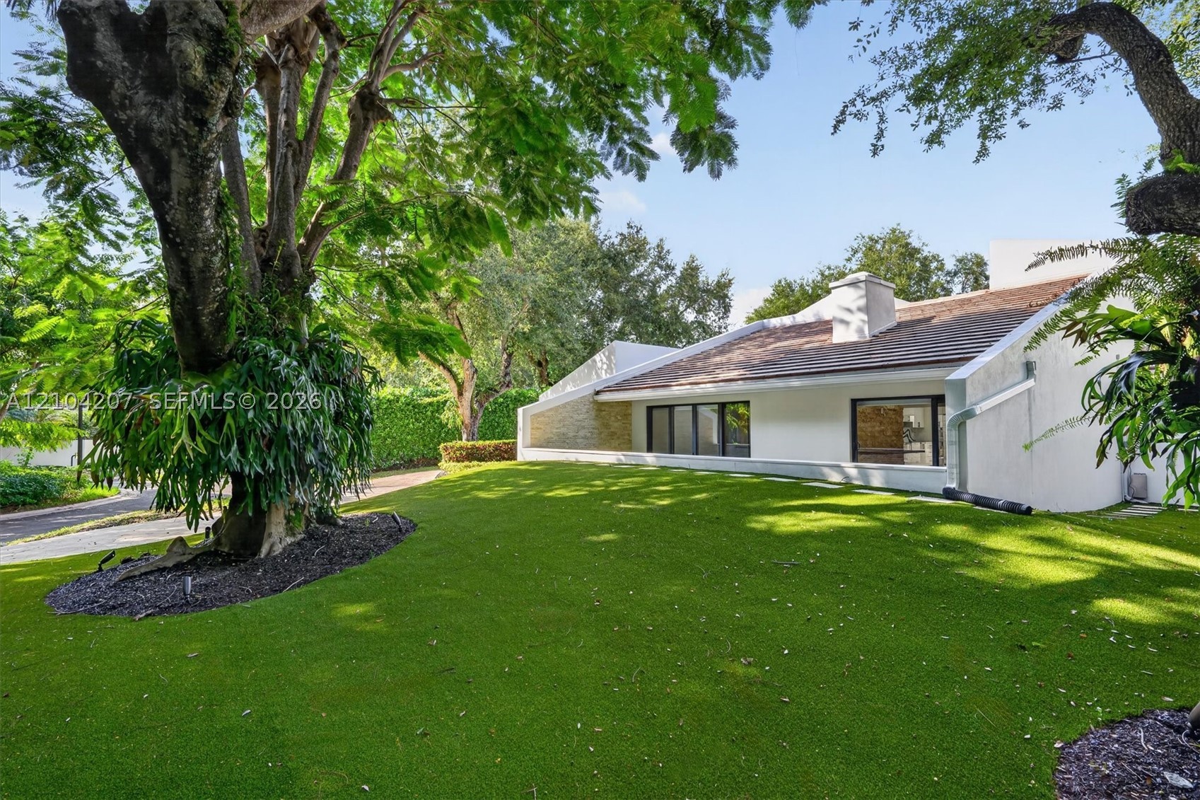 7001 Robles St Coral Gables, FL 33143