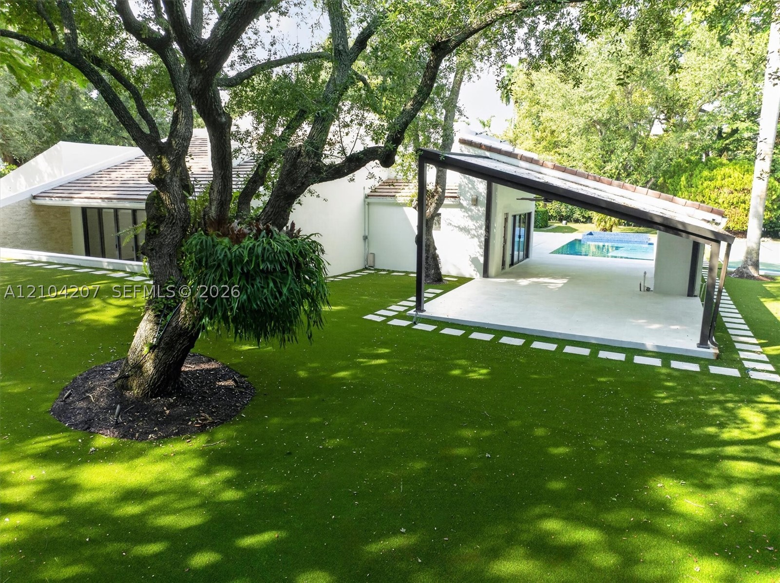 7001 Robles St Coral Gables, FL 33143