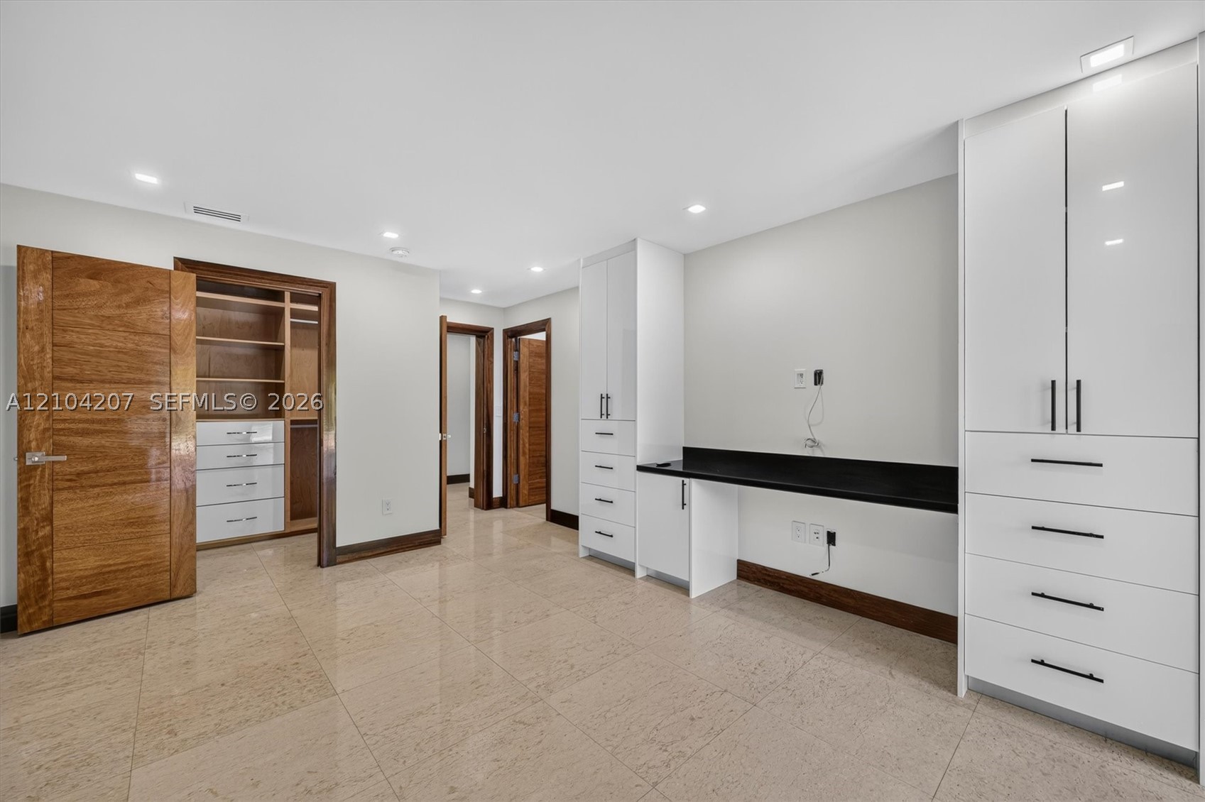 7001 Robles St Coral Gables, FL 33143