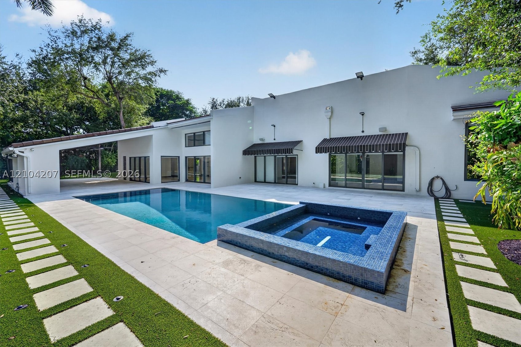 7001 Robles St Coral Gables, FL 33143