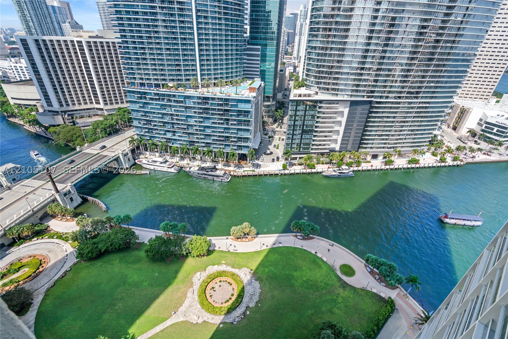image Icon Brickell I31