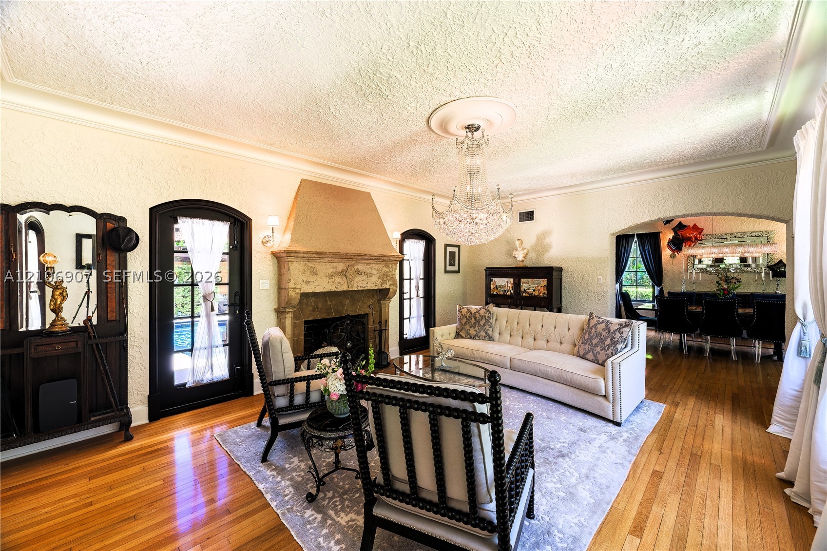 1822 Country Clb Prado Coral Gables, FL 33134